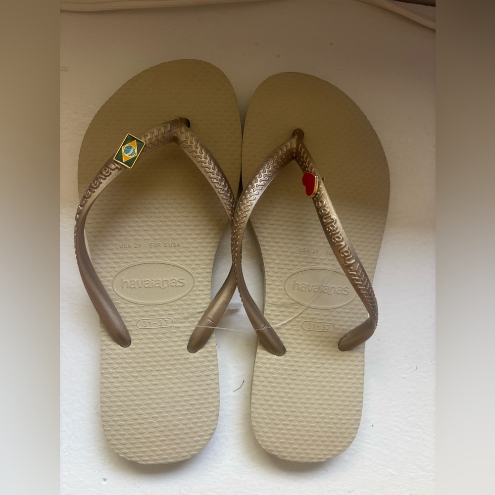 Havaianas Kids Flip Flops – Gold – Size EU 31/32
